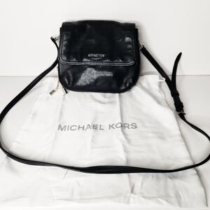Michael Kors Black Leather Expandable Crossbody Bag Purse Snake Accent Dustbag